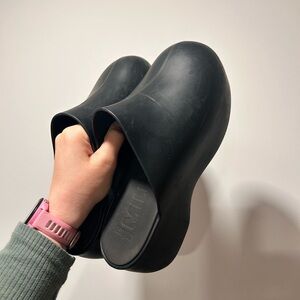 Melissa Simon Miller Clogs